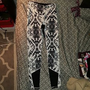 Victoria's Secret Sport leggings